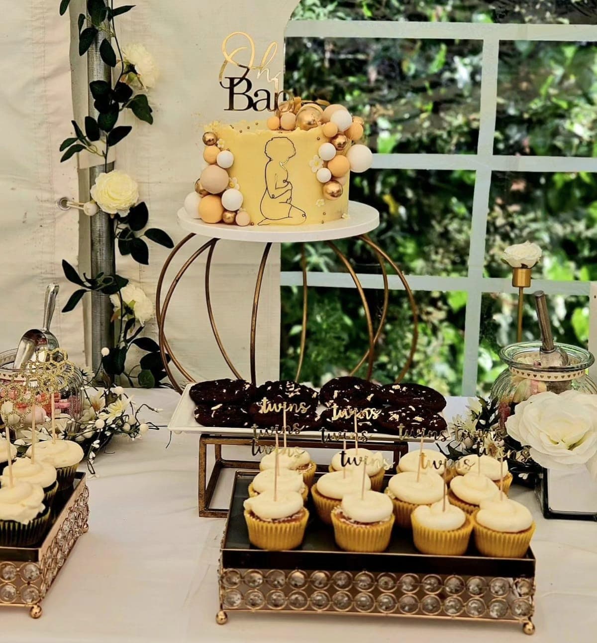INTIMATE WEDDINGS